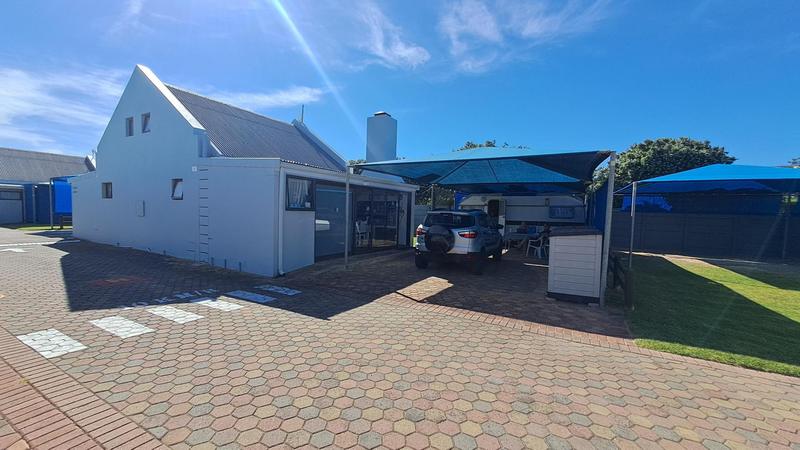 1 Bedroom Property for Sale in Stilbaai East Western Cape